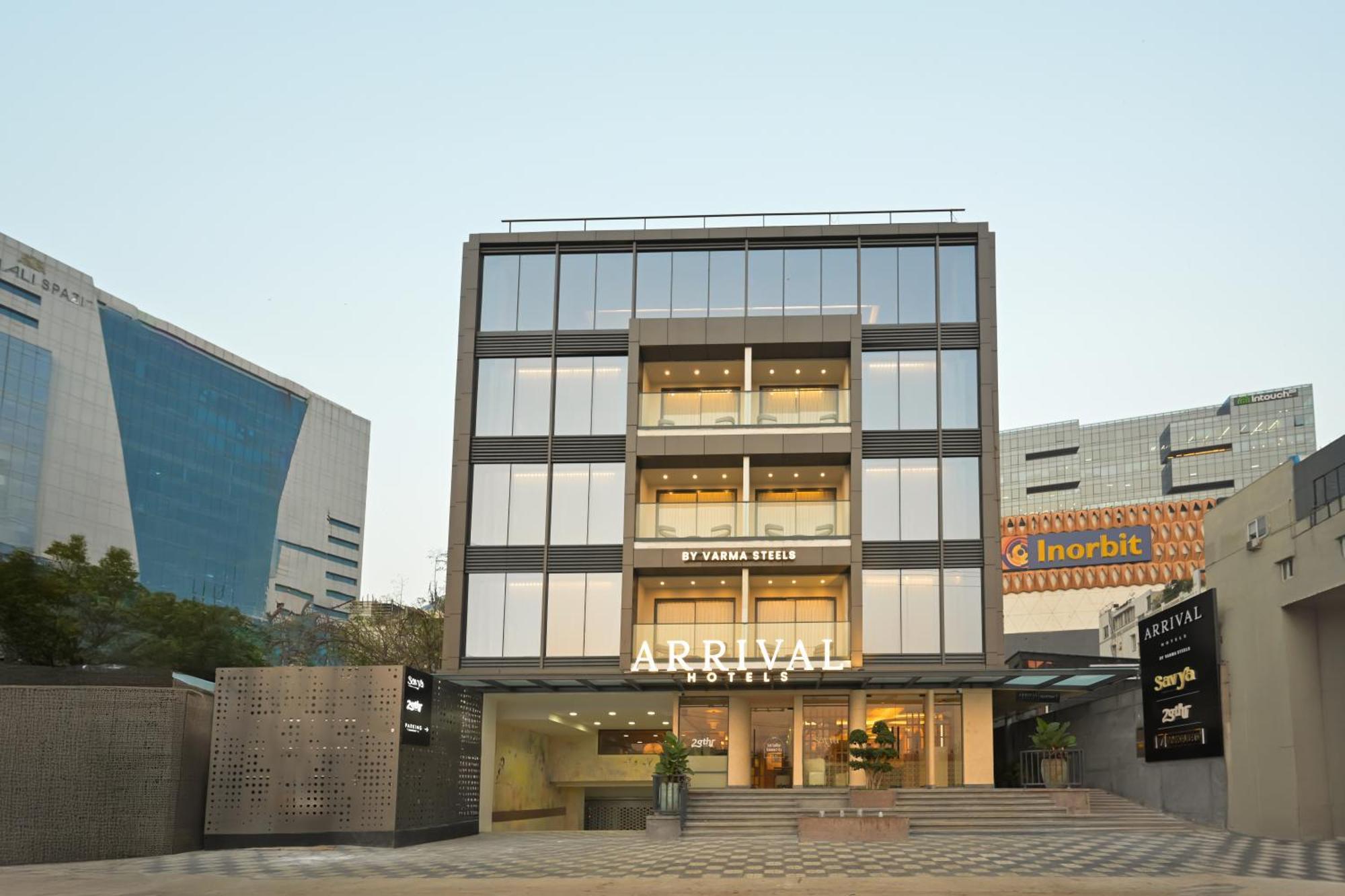 Arrival Hotel Haiderabad Buitenkant foto