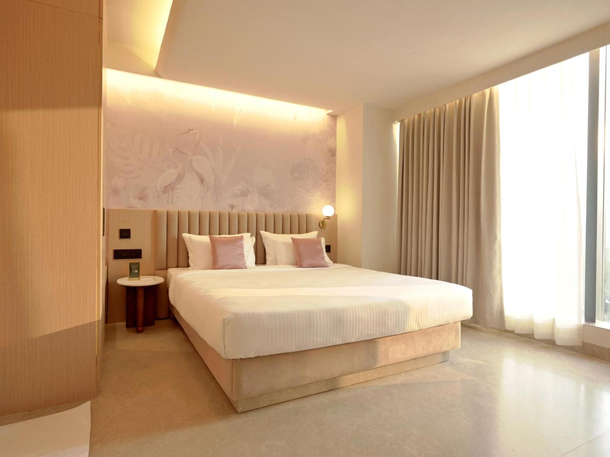 Arrival Hotel Haiderabad Buitenkant foto