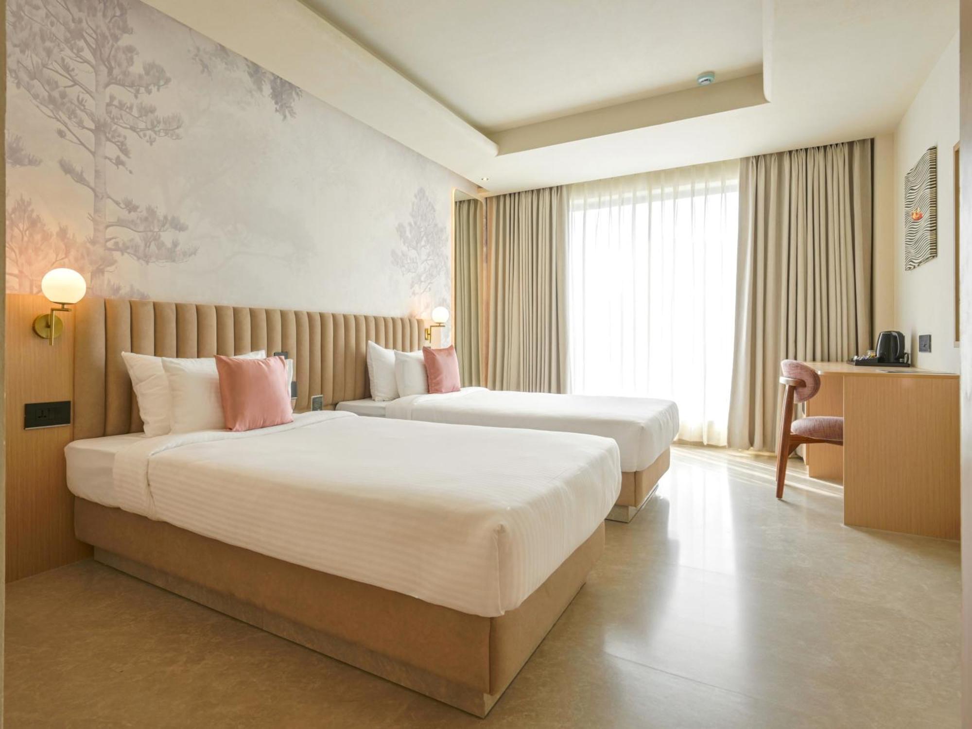 Arrival Hotel Haiderabad Buitenkant foto